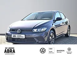 Grau Gebraucht 2024 VW Polo Move Limousine | 18.950 € (Guter Preis)