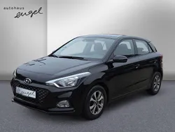 Schwarz Gebraucht 2019 Hyundai i20 Trend Kleinwagen | 12.589 € (Etwas zu teuer)