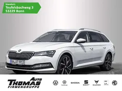 Weiß Gebraucht 2024 Skoda Superb Style Kombi | 39.480 € (Fairer Preis)