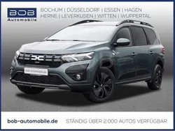 Zedergrün (grün) Gebraucht 2025 Dacia Jogger Expression Van / Kleinbus | 25.888 € (Fairer Preis)