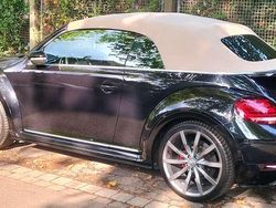 Deep black Gebraucht 2018 VW Beetle R-line Cabrio | 38.995 €