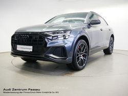 Grau Gebraucht 2022 Audi Q8 S-Line SUV | 54.850 €