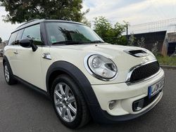 Gelb Gebraucht 2011 Mini Cooper SD Clubman Sport Kombi | 5.700 € (Teuer)