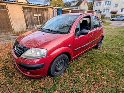 Rot Gebraucht 2005 Citroën C3 Kleinwagen | 550 €