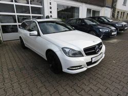 Weiß Gebraucht 2013 Mercedes C250 Kombi | 12.900 € (Fairer Preis)