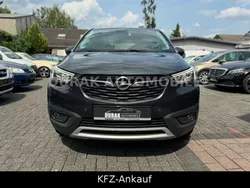 Grau Gebraucht 2017 Opel Crossland SUV | 9.900 € (Guter Preis)