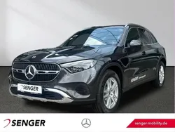 Grau Gebraucht 2025 Mercedes GLC200 Avantgarde SUV | 53.980 € (Guter Preis)