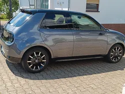 Grau Gebraucht 2020 Honda e Advance Kleinwagen | 16.400 € (Fairer Preis)