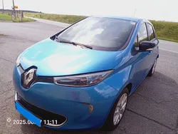 Blau Gebraucht 2019 Renault Zoe Life Kleinwagen | 6.250 €