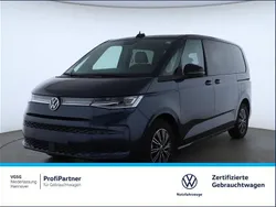 Blau Gebraucht 2024 VW Multivan Life Van / Kleinbus | 51.990 € (Fairer Preis)