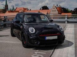 Schwarz Gebraucht 2019 Mini John Cooper Works Kleinwagen | 21.990 € (Fairer Preis)