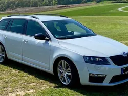 Weiß Gebraucht 2015 Skoda Octavia Kombi | 10.700 € (Guter Preis)
