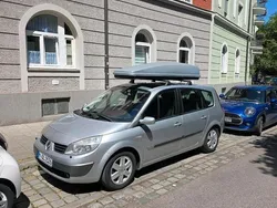 Silber Gebraucht 2005 Renault Scénic II Van / Kleinbus | 2.050 € (Teuer)