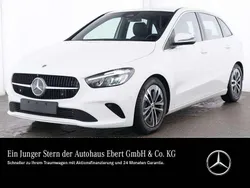 Polarweiß Gebraucht 2024 Mercedes B250 Van / Kleinbus | 39.330 € (Fairer Preis)