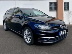 Schwarz Gebraucht 2019 VW Golf VII Highline Kombi | 15.750 € (Fairer Preis)