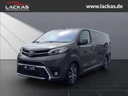 Basaltgrau Gebraucht 2024 Toyota Proace Verso Comfort Kombi | 34.950 € (Guter Preis)