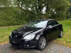 Schwarz Gebraucht 2006 VW Eos Cabrio | 2.600 € (Etwas zu teuer)