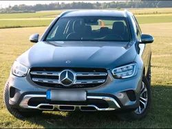 Grau Gebraucht 2019 Mercedes GLC200 SUV | 32.500 € (Fairer Preis)