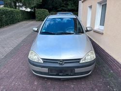 Silber Gebraucht 2001 Opel Corsa Kleinwagen | 590 € (Guter Preis)