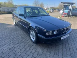 Blau Gebraucht 1995 BMW 520 Limousine | 10.750 €