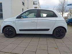Weiß Gebraucht 2017 Renault Twingo LIMITED Kleinwagen | 6.800 € (Fairer Preis)