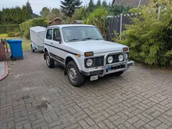 Weiß Gebraucht 2010 Lada Taiga SUV | 4.500 € (Superpreis)