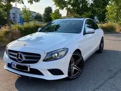 Weiß Gebraucht 2019 Mercedes C220 Limousine | 27.490 € (Fairer Preis)