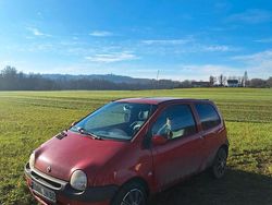 Rot Gebraucht 2005 Renault Twingo Kleinwagen | 800 € (Superpreis)