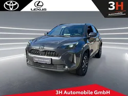 Grau Neu 2025 Toyota Yaris Cross SUV | 31.290 € (Etwas zu teuer)