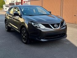 Braun Gebraucht 2016 Nissan Qashqai Visia SUV | 8.000 € (Superpreis)