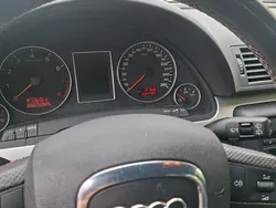 Grau Gebraucht 2007 Audi A4 S-Line Kombi | 7.750 €