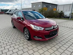 Rot Gebraucht 2012 Citroën C4 Limousine | 3.990 € (Etwas zu teuer)