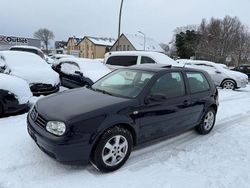 Blau Gebraucht 2003 VW Golf Pacific Limousine | 4.999 € (Teuer)