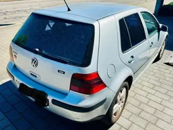 Silber Gebraucht 2001 VW Golf IV Basis Limousine | 1.650 € (Guter Preis)