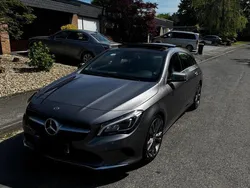 Grau Gebraucht 2019 Mercedes CLA250 Shooting Brake Kombi | 24.600 € (Guter Preis)
