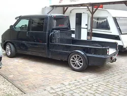 Schwarz Gebraucht 1997 VW T4 Van | 8.599 €