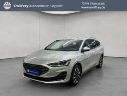 Silber Gebraucht 2023 Ford Focus Titanium Kombi | 19.290 € (Guter Preis)