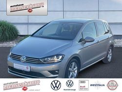 Silber Gebraucht 2015 VW Golf Sportsvan Highline Van / Kleinbus | 13.699 € (Fairer Preis)