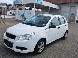 Weiß Gebraucht 2009 Chevrolet Aveo Kleinwagen | 3.150 €