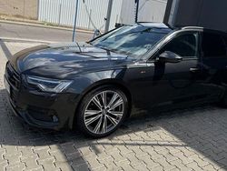 Grau Gebraucht 2018 Audi A6 Sport Kombi | 29.990 €