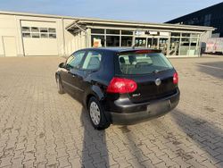 Schwarz Gebraucht 2007 VW Golf Limousine | 700 € (Superpreis)