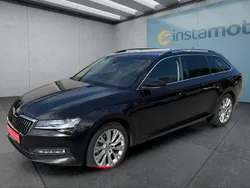 Schwarz Gebraucht 2024 Skoda Superb Kombi | 31.499 € (Fairer Preis)