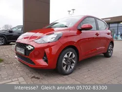 Dragon red Neu 2025 Hyundai i10 Comfort Kleinwagen | 19.990 € (Etwas zu teuer)