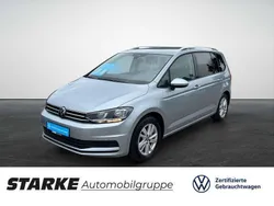 Oyster silver metallic Gebraucht 2024 VW Touran Comfortline Van / Kleinbus | 32.750 € (Fairer Preis)