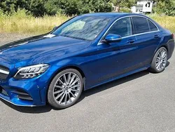 Blau Gebraucht 2018 Mercedes C300 AMG line Limousine | 29.900 € (Fairer Preis)