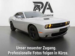 Grau Gebraucht 2020 Dodge Challenger Coupé | 20.800 € (Etwas zu teuer)