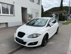 Weiß Gebraucht 2012 Seat Leon Limousine | 1.700 € (Superpreis)