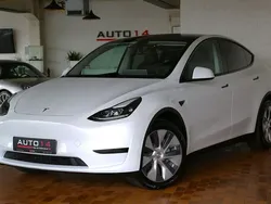 Weiß Gebraucht 2023 Tesla Model Y SUV | 32.790 € (Guter Preis)