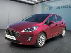 Rot Gebraucht 2020 Ford Fiesta Titanium Kleinwagen | 15.199 € (Teuer)