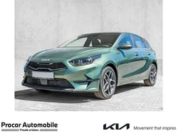 Grün Neu 2025 Kia Ceed Spirit Limousine | 26.590 € (Fairer Preis)